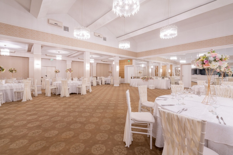 Celebration Ballroom - image - 3